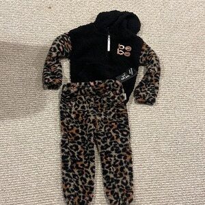 Kids fleece girls size 4